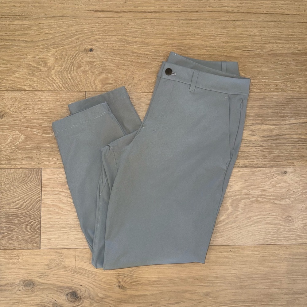 lululemon athletica Men's gray pant 32x27